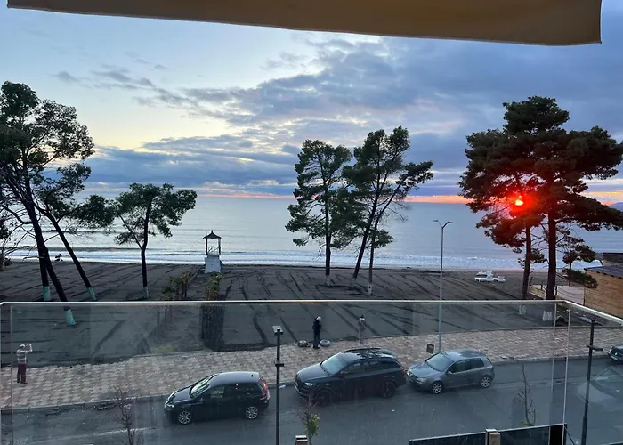 Apartament Andrras House Beachfront With Sea View Shëngjin