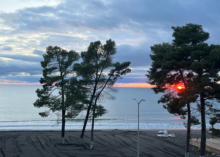 Andrras House Beachfront With Sea View Apartament