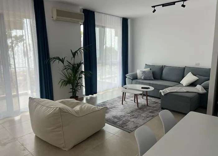 Apartament Andrras House Beachfront With Sea View Shëngjin