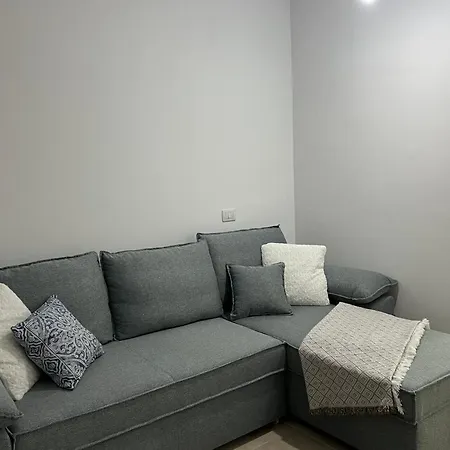 Andrras House Beachfront With Sea View アパート